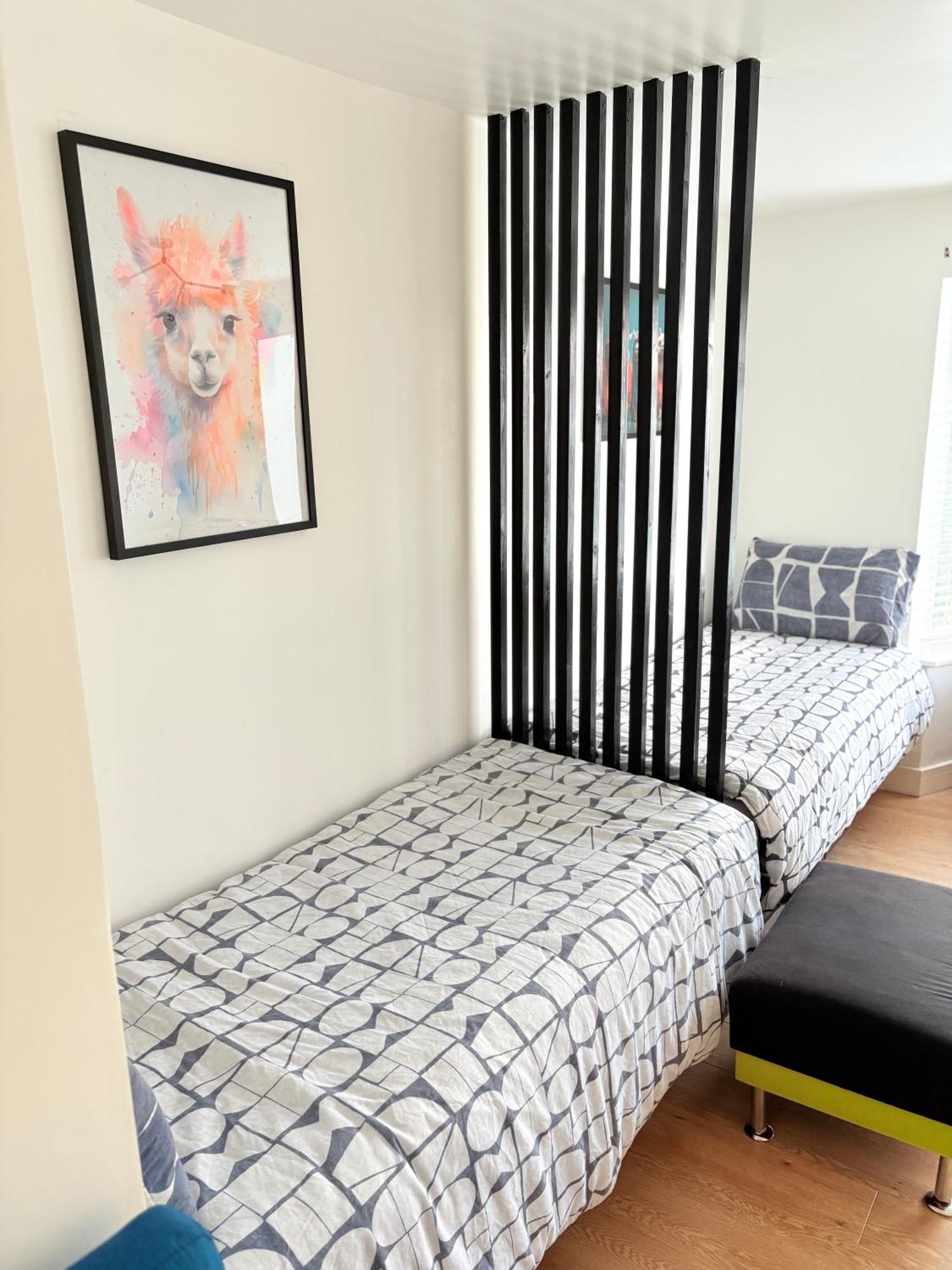 Luton - Newly Renovated Ideal For Short Stay, Close To Airport Train Station, Free Parking Off Street , Luxury Comfort In Price * Luton (Bedfordshire)
