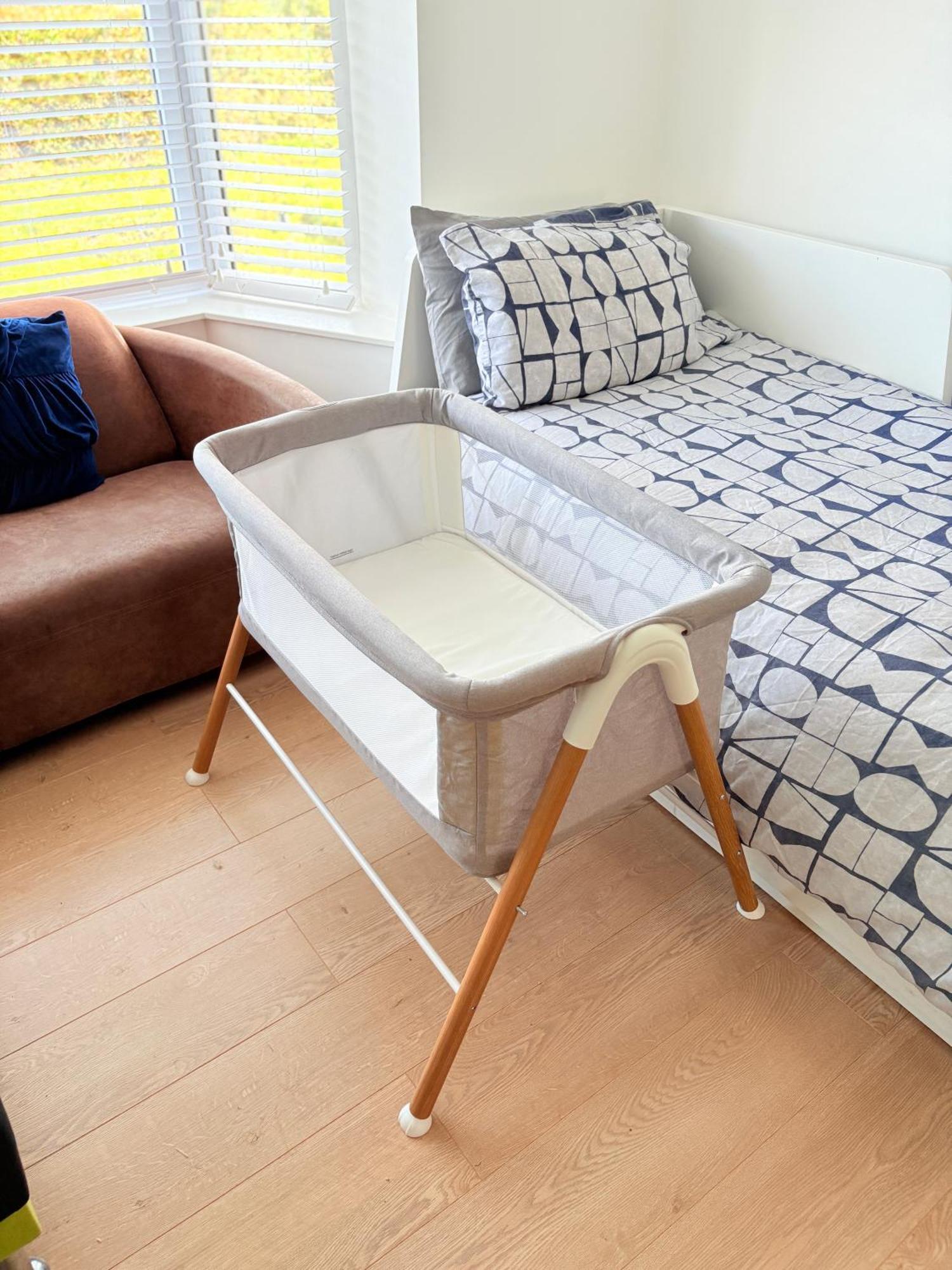 Luton - Newly Renovated Ideal For Short Stay, Close To Airport Train Station, Free Parking Off Street , Luxury Comfort In Price Luton (Bedfordshire)